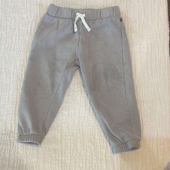 2T outfit set red long sleeve tee with deer gray pants and navy vest 3 piece set - Picture 6 of 8